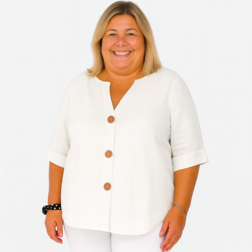 Noelle | arms friendly statement button top