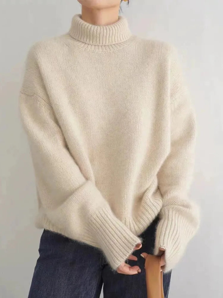 LYN | TURTLENECK SWEATER