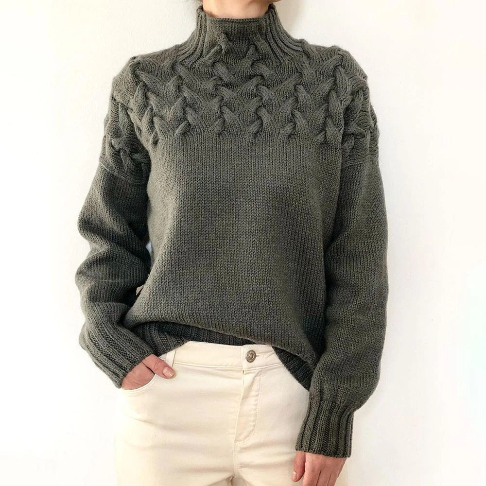 EUNICE | KNITTED TURTLENECK SWEATER