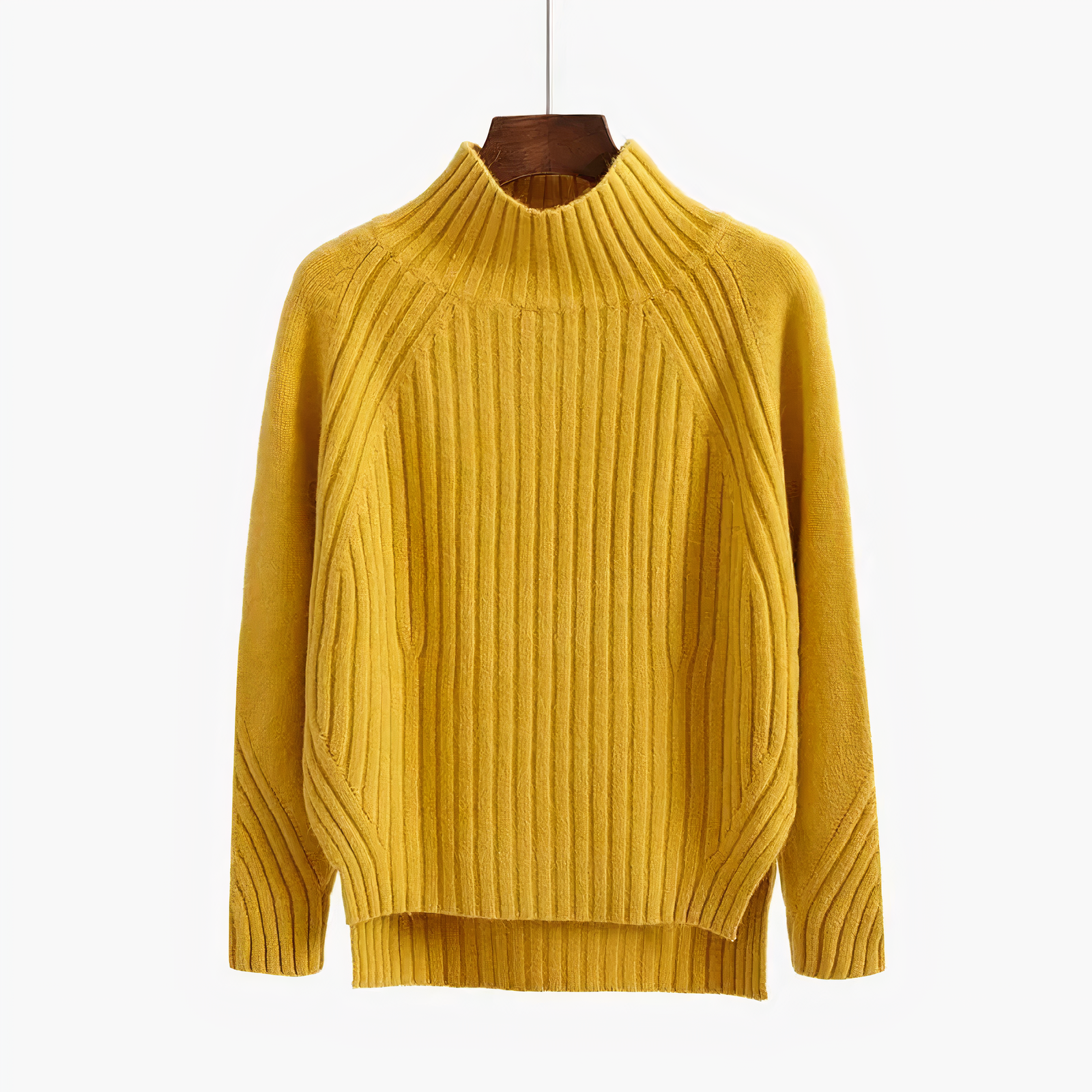 LOLA | KNITTED SWEATER WITH ROUND NECK