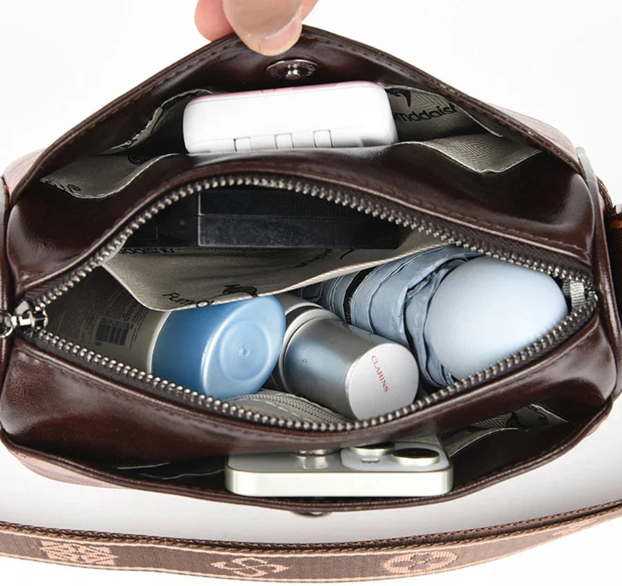 Giana | Wide-strap Crossbody Bag