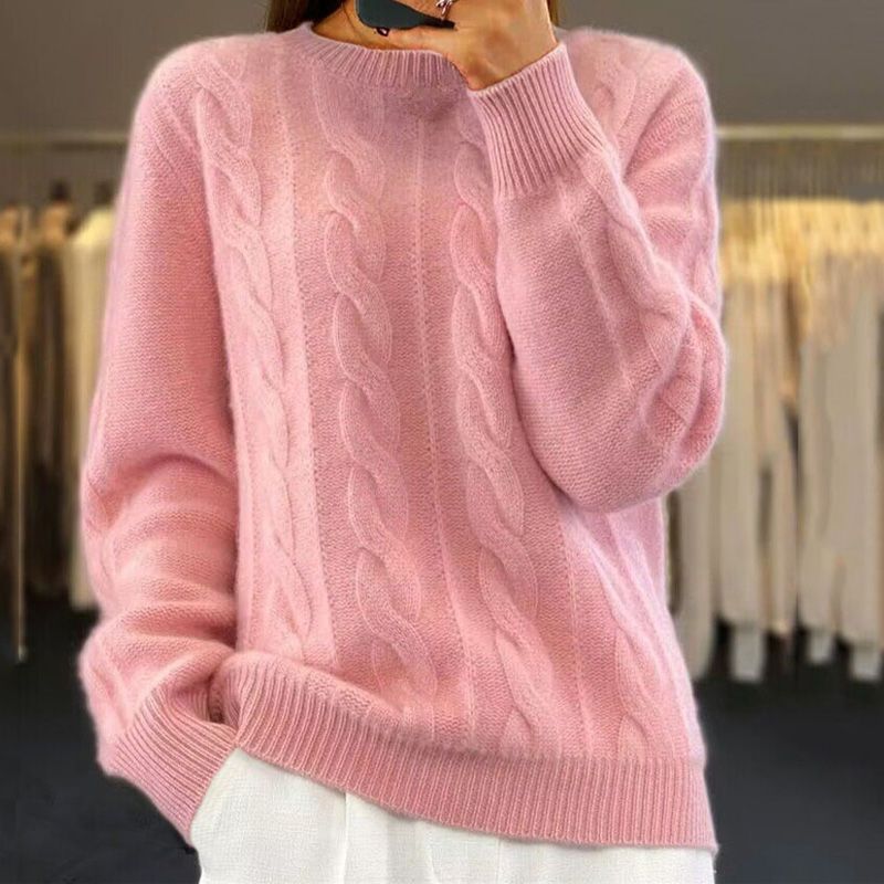 AMARA | WARM KNITTED SWEATER
