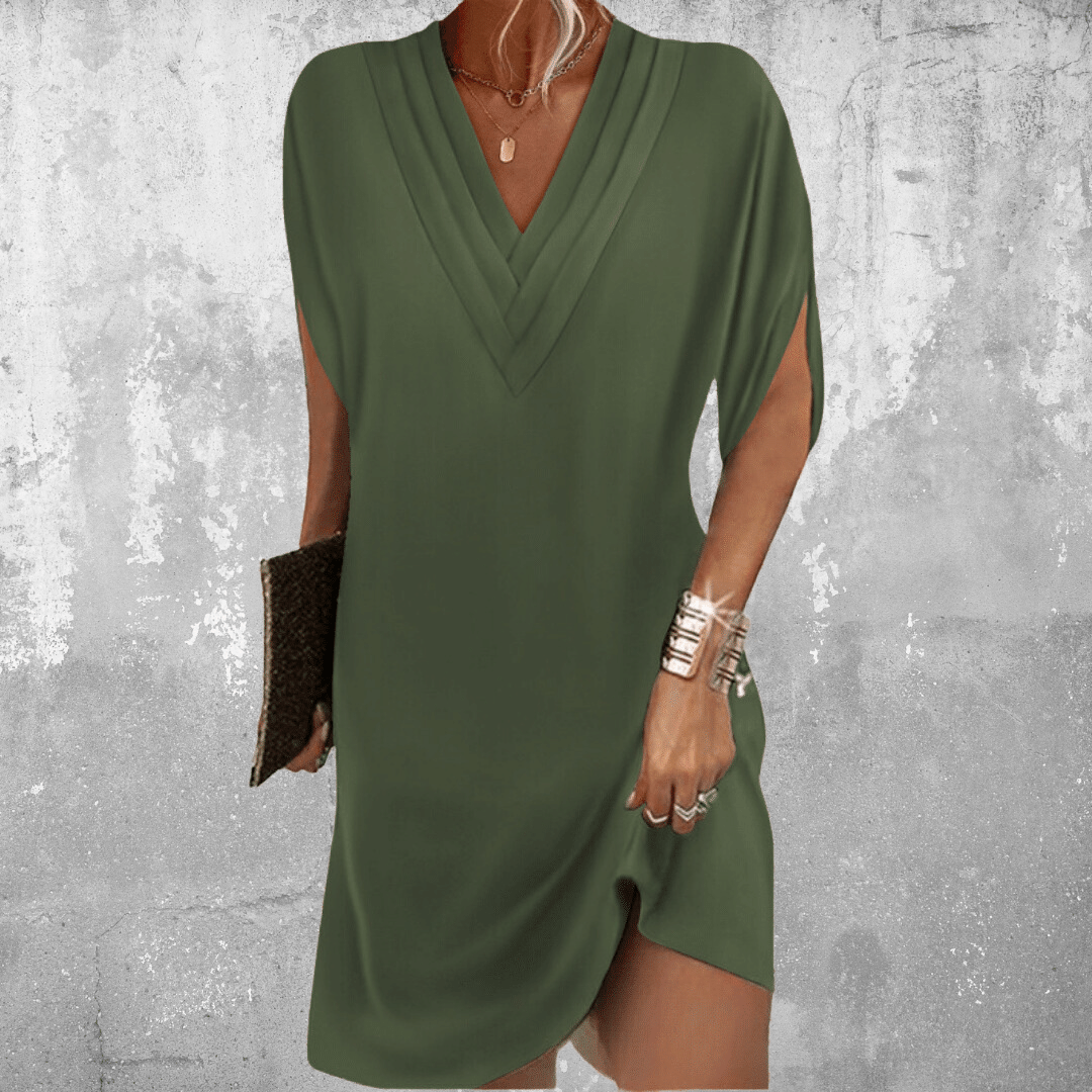 Mia | Effortless Elegance Shift Dress