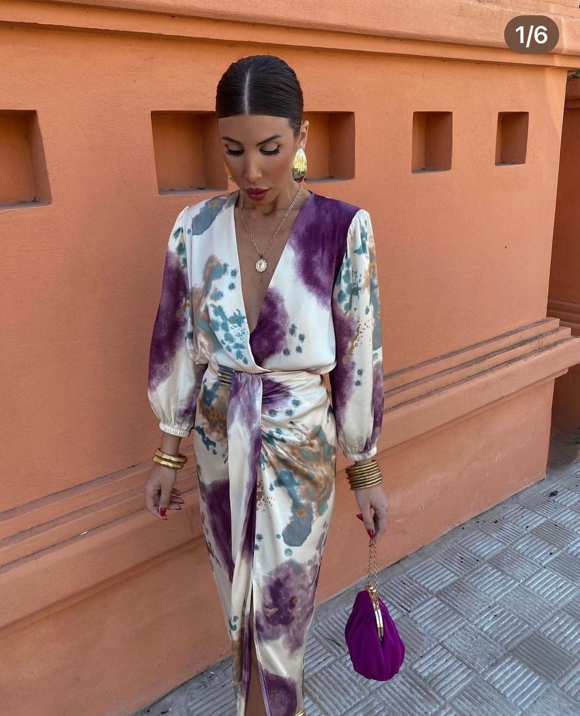 ANGELIE - ELEGANT V-NECK DRESS