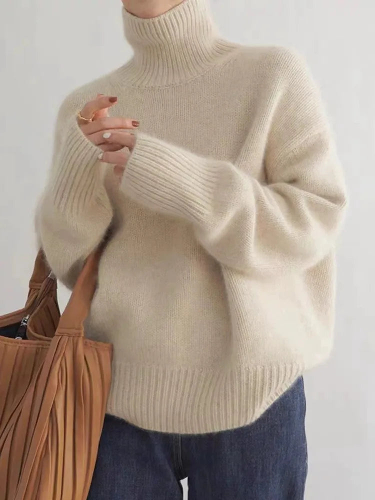 LYN | TURTLENECK SWEATER
