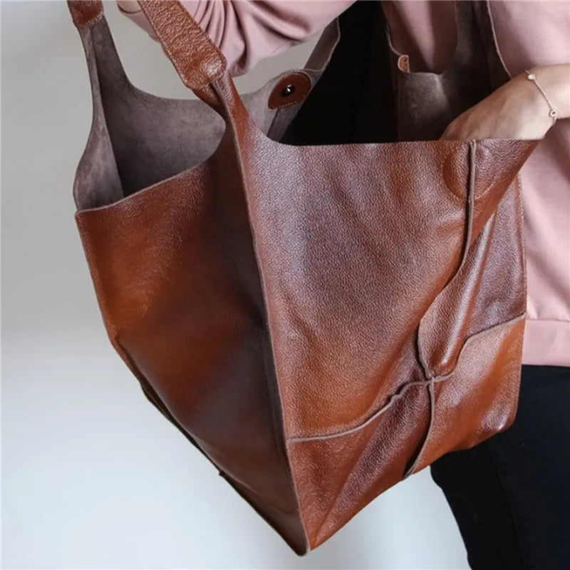 REEVA | OVERSIZED LEATHER TOTE BAG